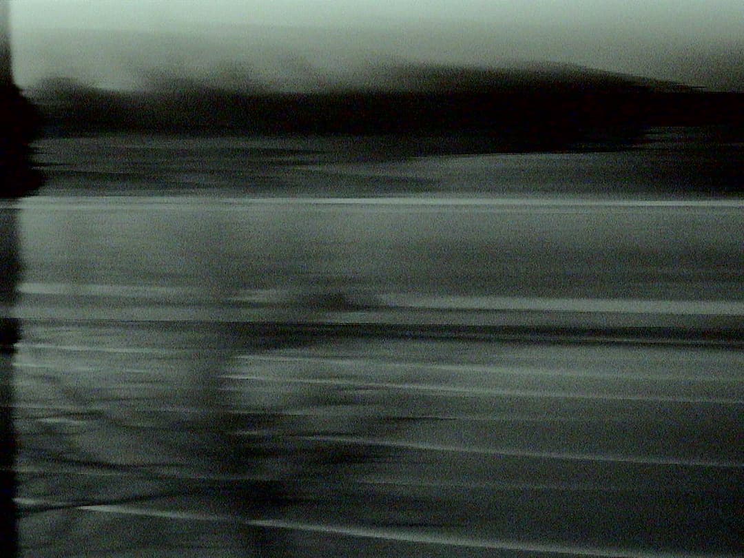 Abstract Glitch